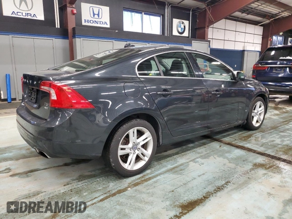 2015 Volvo S60 T5 Premier with VIN YV1612TB3F2315107, listed as a Copart auction lot 42019395 with 119,846 mi miles and Clean Title. Bid and sale history available at carsss.com. Image 3.