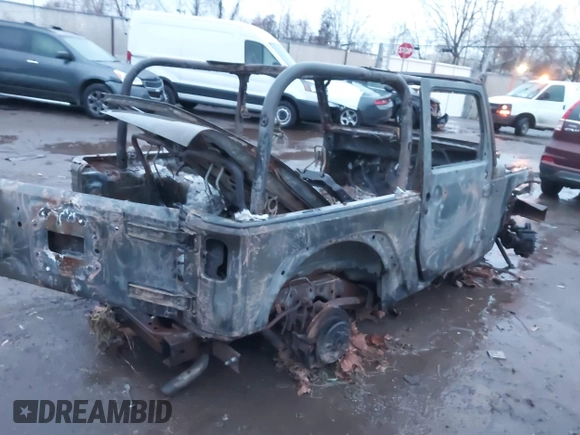 2012 Jeep Wrangler Arctic with VIN 1C4AJWBGXCL126013, listed as a IAAI auction lot 42077948 with Not provided miles and . Bid and sale history available at DreamBid. Image 4.
