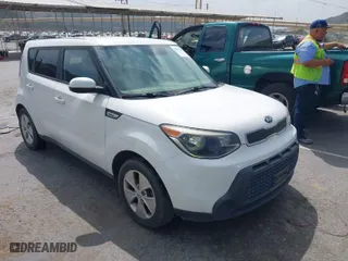 2015 Kia Soul with VIN KNDJN2A23F7779783, listed as a IAAI auction lot 41891145 with 96,449 mi miles. Bid and sale history available at carsss.com. Image 1.