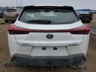 2023 Lexus UX 250h Premium z VIN JTHP6JBH1P2145423, wystawiony jako Copart lot #47424085 z przebiegiem 8 883 mil mil oraz Czysty tytuł • Clean title. Historia ofert i sprzedaży dostępna na DreamBid. Obrazek 6.