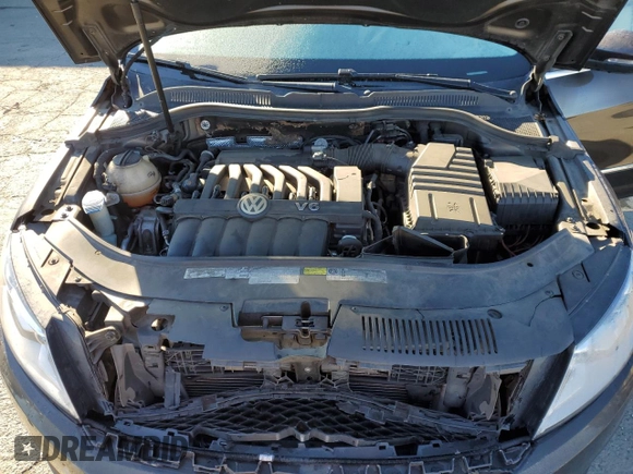 2013 Volkswagen CC VR6 Lux with VIN WVWHU7AN0DE508312, listed as a Copart auction lot 82825564 with 113,932 mi miles and Salvage Title. Bid and sale history available at carsss.com. Image 12.