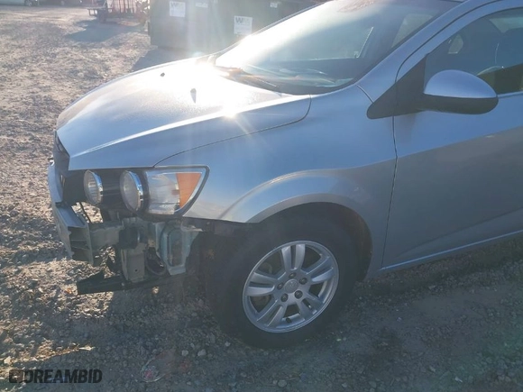 2012 Chevrolet Sonic LT with VIN 1G1JC5SH5C4201605, listed as a IAAI auction lot 41408204 with NaN miles. Bid and sale history available at carsss.com. Image 19.