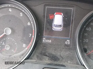2021 Volkswagen Atlas SE z VIN 1V2HR2CAXMC574861, wystawiony jako IAAI lot #42139105 z przebiegiem 61 098 mil mil oraz . Historia ofert i sprzedaży dostępna na DreamBid. Obrazek 15.
