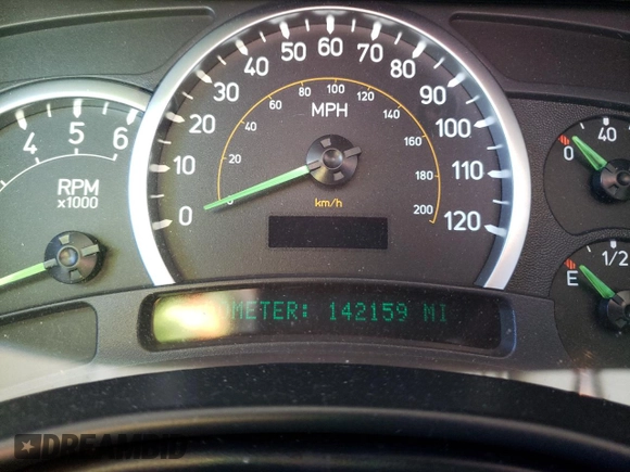 2005 Hummer H2 SUV with VIN 5GRGN23U35H111403, listed as a Copart auction lot 84720994 with 142,159 mi miles and Salvage Title. Bid and sale history available at carsss.com. Image 9.