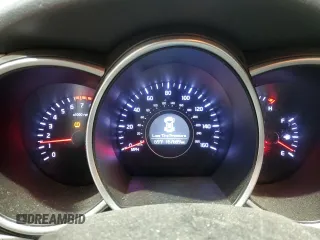 2015 Kia Optima LX z VIN 5XXGM4A77FG413983, wystawiony jako Copart lot #58971875 z przebiegiem 167 689 mil mil oraz Czysty tytuł • Clean title. Historia ofert i sprzedaży dostępna na DreamBid. Obrazek 9.