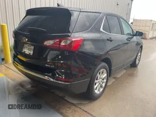 2021 Chevrolet Equinox LT z VIN 2GNAXTEV5M6103635, wystawiony jako IAAI lot #42566261 z przebiegiem 110 741 mil mil oraz . Historia ofert i sprzedaży dostępna na DreamBid. Obrazek 1.