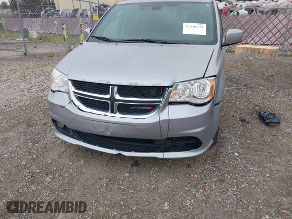 2018 Dodge Grand Caravan SXT z VIN 2C4RDGCG7JR301434, wystawiony jako IAAI lot #42510771 z przebiegiem 270 524 mil mil oraz . Historia ofert i sprzedaży dostępna na DreamBid. Obrazek 17.