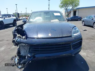 2019 Porsche Cayenne S z VIN WP1AB2AY9KDA64014, wystawiony jako IAAI lot #42294005 z przebiegiem Nie podano mil oraz . Historia ofert i sprzedaży dostępna na DreamBid. Obrazek 13.