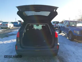 2017 GMC Terrain SLE z VIN 2GKFLNE37H6328170, wystawiony jako IAAI lot #41406941 z przebiegiem 88 832 mil mil oraz . Historia ofert i sprzedaży dostępna na DreamBid. Obrazek 17.