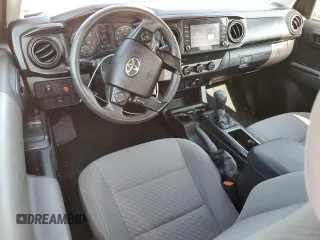 2021 Toyota Tacoma SR z VIN 3TYRX5GN1MT006883, wystawiony jako Copart lot #56224415 z przebiegiem 98 866 mil mil oraz Szkoda całkowita • Salvage title. Historia ofert i sprzedaży dostępna na DreamBid. Obrazek 8.