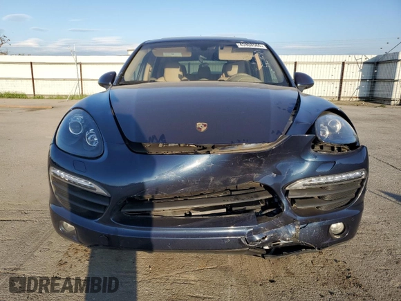 2012 Porsche Cayenne S z VIN WP1AB2A20CLA48142, wystawiony jako Copart lot #45908565 z przebiegiem 114 073 mil mil oraz Szkoda całkowita • Salvage title. Historia ofert i sprzedaży dostępna na DreamBid. Obrazek 5.