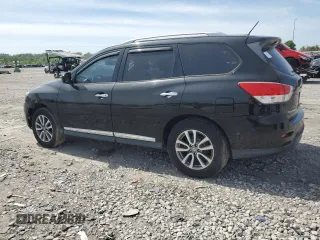 2013 Nissan Pathfinder SV with VIN 5N1AR2MM3DC641114, listed as a Copart auction lot 52920965 with 113,832 mi miles and Clean Title. Bid and sale history available at carsss.com. Image 2.