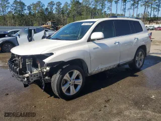 2013 Toyota Highlander Limited with VIN 5TDYK3EH5DS125320, listed as a Copart auction lot 49771255 with 196,208 mi miles and Salvage Title. Bid and sale history available at carsss.com. Image 1.