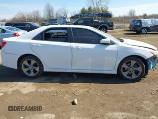 2012 Toyota Camry SE with VIN 4T1BK1FK1CU502929, listed as a IAAI auction lot 41721883 with 125,941 mi miles. Bid and sale history available at carsss.com. Image 13.