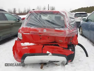2009 Suzuki SX4 Man Touring Pkg AWD with VIN JS2YB417295101711, listed as a IAAI auction lot 41454641 with 200,540 mi miles. Bid and sale history available at carsss.com. Image 17.
