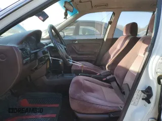 1990 Honda Accord LX with VIN JHMCB7653LC016309, listed as a Copart auction lot 41487615 with 197,362 mi miles and Clean Title. Bid and sale history available at carsss.com. Image 7.