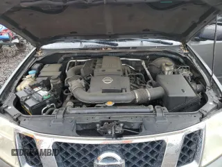 2008 Nissan Pathfinder S z VIN 5N1AR18B08C651933, wystawiony jako Copart lot #51918165 z przebiegiem 126 142 mil mil oraz Szkoda całkowita • Salvage title. Historia ofert i sprzedaży dostępna na DreamBid. Obrazek 11.