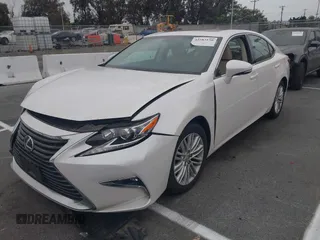2016 Lexus ES 330 with VIN 58ABK1GG3GU028183, listed as a IAAI auction lot 42583150 with 70,261 mi miles and . Bid and sale history available at DreamBid. Image 18.