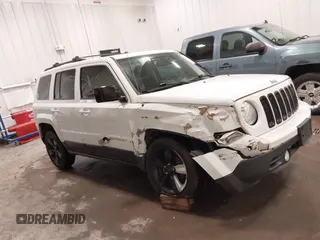 2014 Jeep Patriot Latitude with VIN 1C4NJPFB8ED717749, listed as a IAAI auction lot 41962155 with 147,755 mi miles and . Bid and sale history available at carsss.com. Image 13.