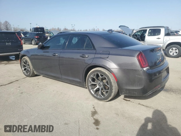 2016 Chrysler 300 S z VIN 2C3CCABG6GH167834, wystawiony jako Copart lot #48224735 z przebiegiem 93 777 mil mil oraz Szkoda całkowita • Salvage title. Historia ofert i sprzedaży dostępna na DreamBid. Obrazek 2.