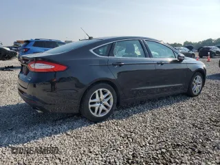 2015 Ford Fusion SE with VIN 1FA6P0HD9F5131457, listed as a Copart auction lot 64805915 with 208,557 mi miles and Clean title. Bid and sale history available at DreamBid. Image 3.
