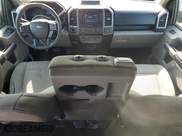 2017 Ford F-150 XL с VIN 1FTEW1CFXHKC75157, выставлен на аукционе Copart как лот 57405355 с пробегом 265 634 миль миль и Чистый • Clean title. История ставок и продаж доступна на DreamBid. Изображение 8.