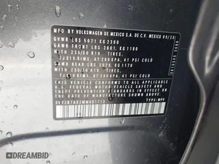 2021 Volkswagen Tiguan SE with VIN 3VV2B7AX2MM001713, listed as a IAAI auction lot 41357396 with 81,872 mi miles. Bid and sale history available at carsss.com. Image 9.