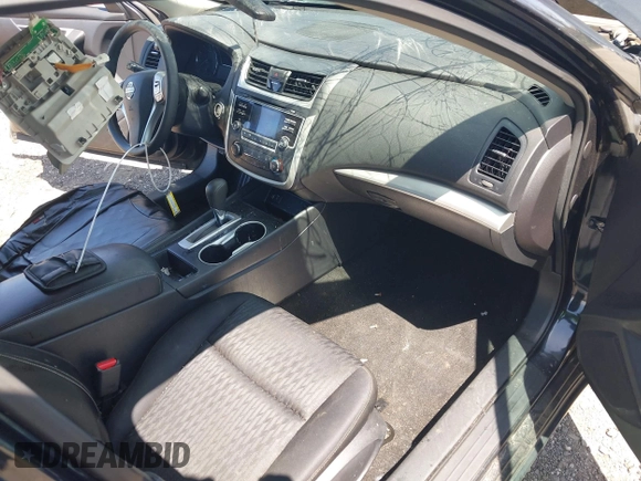 2016 Nissan Altima S z VIN 1N4AL3AP9GN374585, wystawiony jako IAAI lot #42124206 z przebiegiem 86 163 mil mil oraz . Historia ofert i sprzedaży dostępna na DreamBid. Obrazek 5.