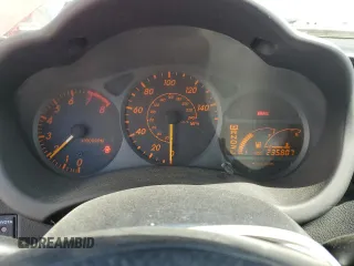 2005 Toyota Celica GT z VIN JTDDR32TX50181390, wystawiony jako Copart lot #58587815 z przebiegiem 235 807 mil mil oraz Tytuł czysty. Historia ofert i sprzedaży dostępna na DreamBid. Obrazek 9.