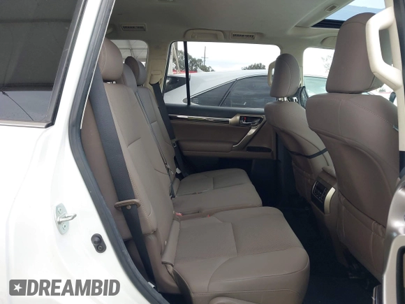 2020 Lexus GX 460 Premium z VIN JTJAM7BX4L5255492, wystawiony jako IAAI lot #41913425 z przebiegiem 33 684 mil mil oraz . Historia ofert i sprzedaży dostępna na DreamBid. Obrazek 8.