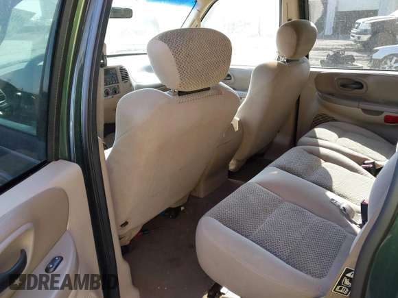 2002 Ford F-150 XLT with VIN 1FTRW07672KB47813, listed as a IAAI auction lot 41788462 with 234,684 mi miles. Bid and sale history available at carsss.com. Image 8.
