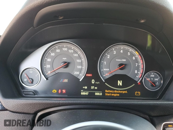 2017 BMW M4 с VIN WBS3R9C51HK709687, выставлен на аукционе Copart как лот 43172265 с пробегом 68 847 миль миль и Списание • Salvage title. История ставок и продаж доступна на DreamBid. Изображение 9.