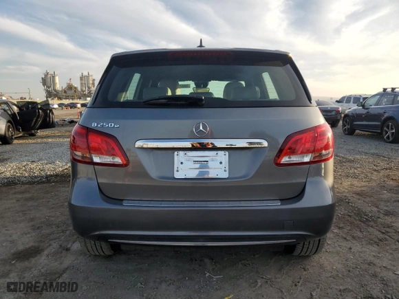 2017 Mercedes-Benz B-Class with VIN WDDVP9AB6HJ015913, listed as a Copart auction lot 44676995 with 0 mi miles and Clean Title. Bid and sale history available at carsss.com. Image 6.