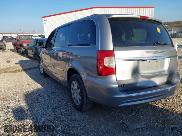 2014 Chrysler Town & Country Touring z VIN 2C4RC1BG4ER158739, wystawiony jako IAAI lot #40970547 z przebiegiem 179 456 mil mil oraz . Historia ofert i sprzedaży dostępna na DreamBid. Obrazek 3.