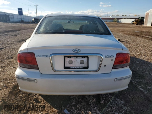 2004 Hyundai Sonata GLS with VIN KMHWF35H34A983566, listed as a Copart auction lot 78073804 with 166,756 mi miles and Clean Title. Bid and sale history available at carsss.com. Image 6.