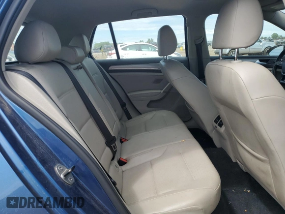 2015 Volkswagen Golf TSI SE z VIN 3VW217AU7FM070579, wystawiony jako Copart lot #58259275 z przebiegiem 98 090 mil mil oraz Szkoda całkowita • Salvage title. Historia ofert i sprzedaży dostępna na DreamBid. Obrazek 10.