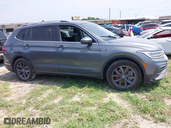 2023 Volkswagen Tiguan SE with VIN 3VVNB7AX2PM064599, listed as a IAAI auction lot 41923005 with Not provided miles and . Bid and sale history available at DreamBid. Image 13.