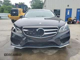 2014 Mercedes-Benz E 350 Luxury with VIN WDDHF8JB9EB066838, listed as a Copart auction lot 58304005 with 89,239 mi miles and Salvage title. Bid and sale history available at DreamBid. Image 5.