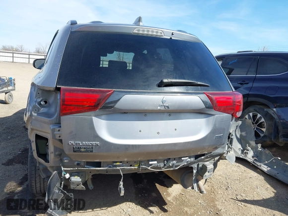 2020 Mitsubishi Outlander SE with VIN JA4AD3A34LZ036626, listed as a IAAI auction lot 41806922 with 100,414 mi miles and . Bid and sale history available at DreamBid. Image 17.