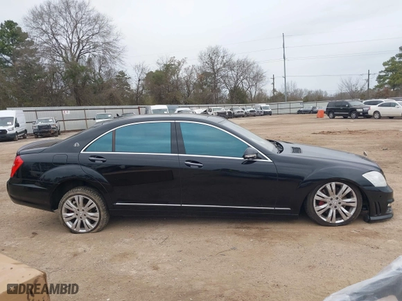 2009 Mercedes-Benz S-Class 5.5L V8 with VIN WDDNG86X19A265348, listed as a IAAI auction lot 41363842 with 126,587 mi miles. Bid and sale history available at carsss.com. Image 14.