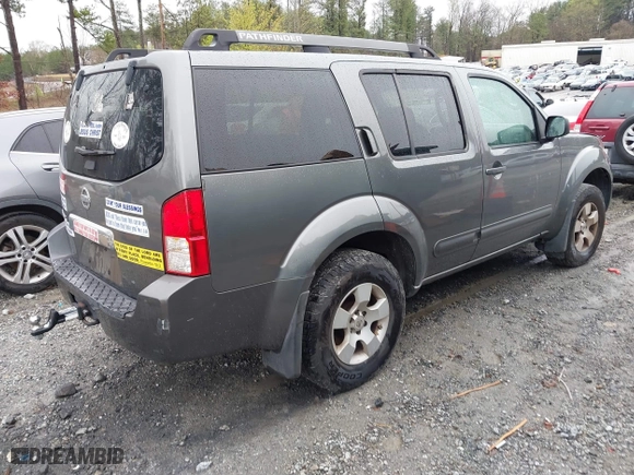 2006 Nissan Pathfinder SE with VIN 5N1AR18U26C676041, listed as a IAAI auction lot 41872718 with 254,585 mi miles. Bid and sale history available at carsss.com. Image 4.