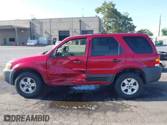 2006 Ford Escape XLT with VIN 1FMYU03106KB20126, listed as a IAAI auction lot 42565637 with 188,564 mi miles and . Bid and sale history available at DreamBid. Image 14.