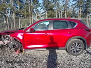 2018 Mazda CX-5 Touring with VIN JM3KFBCM8J0472991, listed as a IAAI auction lot 41959737 with 82,843 mi miles. Bid and sale history available at carsss.com. Image 15.