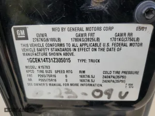 2001 Chevrolet Silverado 1500 LS with VIN 1GCEK14T31Z305015, listed as a Copart auction lot 51655555 with 280,104 mi miles and Salvage Title. Bid and sale history available at carsss.com. Image 12.