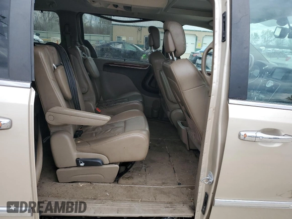 2015 Chrysler Town & Country Limited Platinum with VIN 2C4RC1GGXFR663050, listed as a Copart auction lot 51979195 with 223,330 mi miles and Clean Title. Bid and sale history available at carsss.com. Image 11.