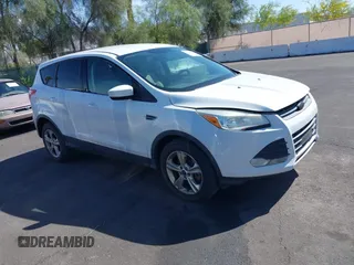 2013 Ford Escape SE with VIN 1FMCU9GX8DUA42581, listed as a IAAI auction lot 42088045 with 153,145 mi miles. Bid and sale history available at carsss.com. Image 1.