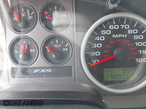 2005 Ford F-150 XLT with VIN 1FTPW14565KE84910, listed as a IAAI auction lot 42561299 with 178,026 mi miles and . Bid and sale history available at DreamBid. Image 7.