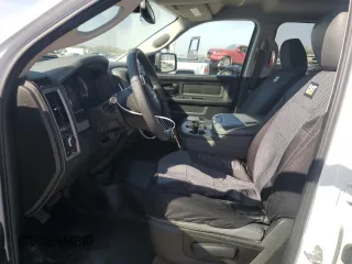 2019 Ram 1500 Classic Tradesman with VIN 1C6RR6FGXKS733336, listed as a Copart auction lot 77825564 with 53,273 mi miles and Salvage Title. Bid and sale history available at carsss.com. Image 7.