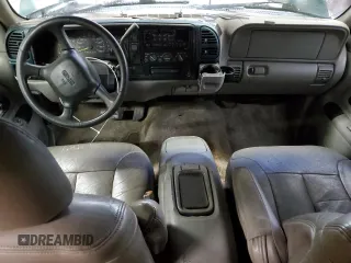 1998 GMC Yukon with VIN 1GKEC13RXWJ731667, listed as a Copart auction lot 78848954 with 202,164 mi miles and Salvage Title. Bid and sale history available at carsss.com. Image 8.