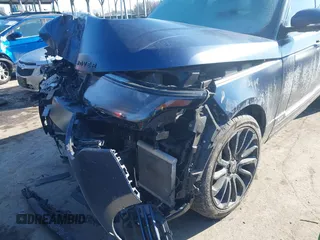 2020 Land Rover Range Rover Autobiography с VIN SALGV5SE5LA401539, выставлен на аукционе IAAI как лот 41394368 с пробегом 35 631 миль миль и . История ставок и продаж доступна на DreamBid. Изображение 18.